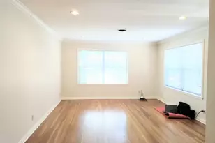5559 Aspen St, Bellaire, TX 77401 - Photo 2