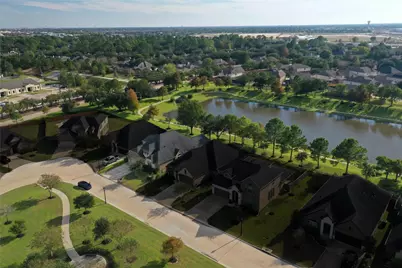 18611 Fairmont Springs Court, Cypress, TX 77429 - Photo 20