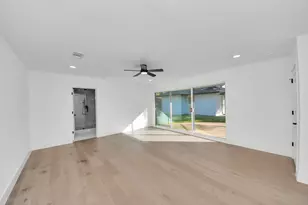 5330 Dumfries Dr, Houston, TX 77096 - Photo 22