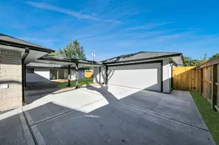 5330 Dumfries Dr, Houston, TX 77096 - Photo 44