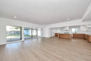 5330 Dumfries Dr, Houston, TX 77096 - Photo 8