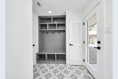 5330 Dumfries Drive, Houston, TX 77096 - Photo 38