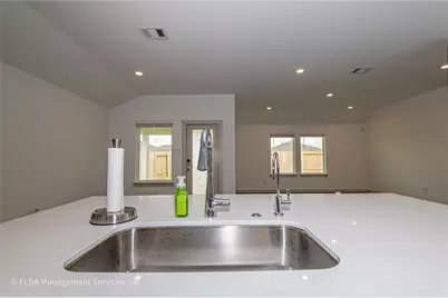 8038 Brahman Lane, Rosharon, TX 77583 - Photo 10