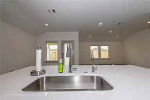 8038 Brahman Ln, Rosharon, TX 77583 - Photo 10