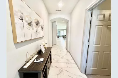 6 Log House Court, Tomball, TX 77375 - Photo 2
