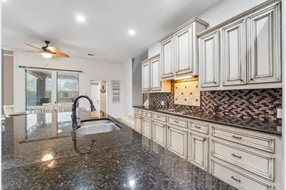 2917 Auburn Creek Lane, League City, TX 77573 - Photo 14