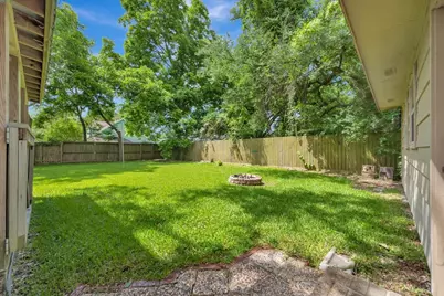 527 S Iowa Avenue, League City, TX 77573 - Photo 28