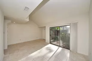 1059 Country Pl Dr, Houston, TX 77079 - Photo 8
