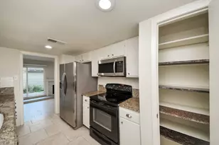 1059 Country Pl Dr, Houston, TX 77079 - Photo 12