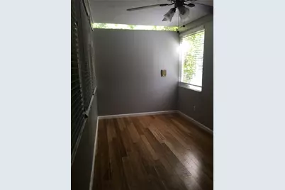 404 Hawthorne Street #1, Houston, TX 77006 - Photo 12
