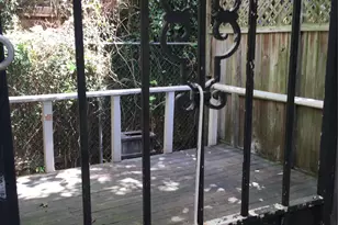 404 Hawthorne St, Houston, TX 77006 - Photo 10