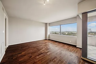 5000 Montrose Boulevard #10B, Houston, TX 77006 - Photo 6