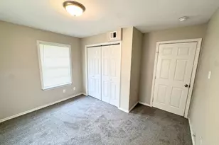 8238 Homewood Ln, Houston, TX 77028 - Photo 10