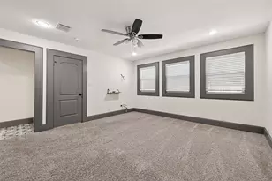 10054 Cedardale Dr, Houston, TX 77055 - Photo 20