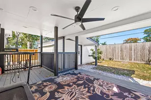 10054 Cedardale Dr, Houston, TX 77055 - Photo 42