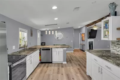 457 County Road 3773, Cleveland, TX 77327 - Photo 10