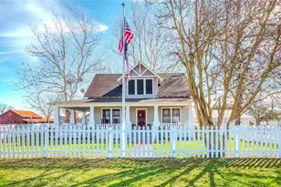 10152 FM949, Cat Spring, TX 78933 - Photo 1