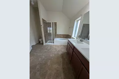18918 Bluestone Hollow Lane, Tomball, TX 77377 - Photo 8