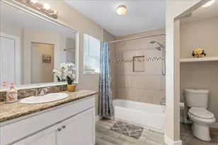 12926 Grovemill Dr, Houston, TX 77045 - Photo 16