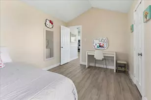 12926 Grovemill Dr, Houston, TX 77045 - Photo 14