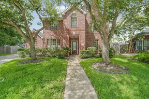 13730 Lawrence Trace Ct, Cypress, TX 77429 - Photo 2