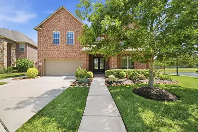 7403 Woodward Springs Drive, Pearland, TX 77584 - Photo 2