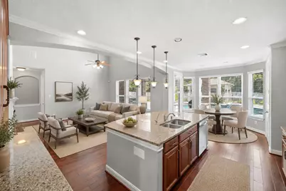 7403 Woodward Springs Drive, Pearland, TX 77584 - Photo 14