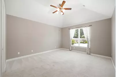 7403 Woodward Springs Drive, Pearland, TX 77584 - Photo 18