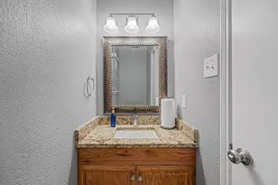 2211 River Falls Dr, Humble, TX 77339 - Photo 18