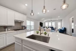 8903 Brazos Dr, Baytown, TX 77521 - Photo 12