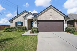 8903 Brazos Dr, Baytown, TX 77521 - Photo 2