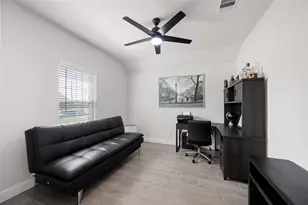 8903 Brazos Dr, Baytown, TX 77521 - Photo 8