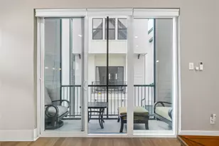 1407 W 23rd St, Houston, TX 77008 - Photo 8