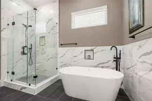 1407 W 23rd St, Houston, TX 77008 - Photo 20