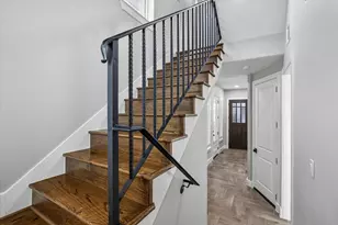 912 Yale St, Houston, TX 77008 - Photo 8