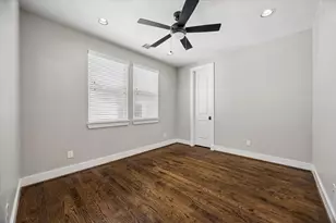 912 Yale St, Houston, TX 77008 - Photo 24