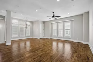 912 Yale St, Houston, TX 77008 - Photo 10