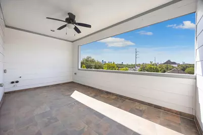 912 Yale Street #B, Houston, TX 77008 - Photo 2
