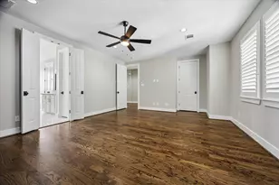 912 Yale St, Houston, TX 77008 - Photo 16