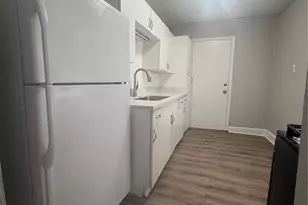 1314 Bernard St, Pasadena, TX 77506 - Photo 4