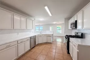 2711 Skyview Trace Ct, Houston, TX 77047 - Photo 14