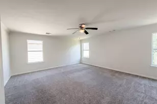 2711 Skyview Trace Ct, Houston, TX 77047 - Photo 4