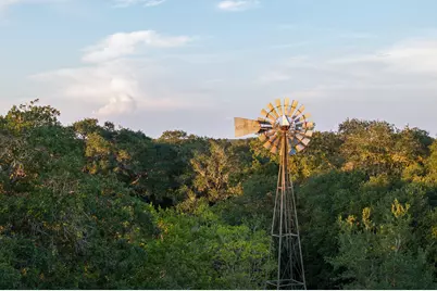 1109 County Road 157, Columbus, TX 78934 - Photo 34