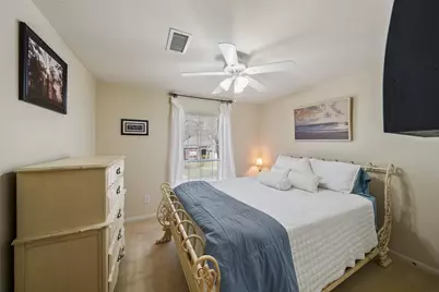 122 W Russet Grove Circle, The Woodlands, TX 77384 - Photo 24