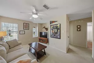 122 W Russet Grove Cir, The Woodlands, TX 77384 - Photo 22