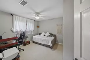 122 W Russet Grove Cir, The Woodlands, TX 77384 - Photo 26