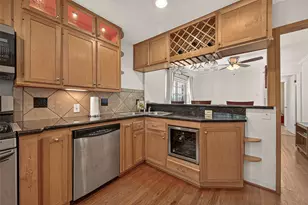 6655 Wildwood Way, Houston, TX 77023 - Photo 4