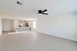 15671 Plum Brk Dr, Conroe, TX 77303 - Photo 6