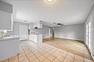 806 Shawnee St, Houston, TX 77034 - Photo 10
