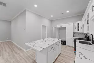 7912 Cypress St, Houston, TX 77012 - Photo 8